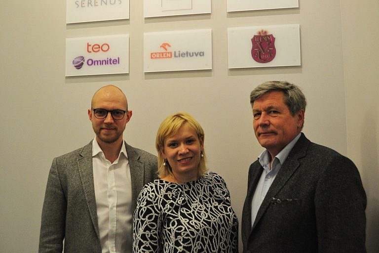 imageedit_31_7629746675